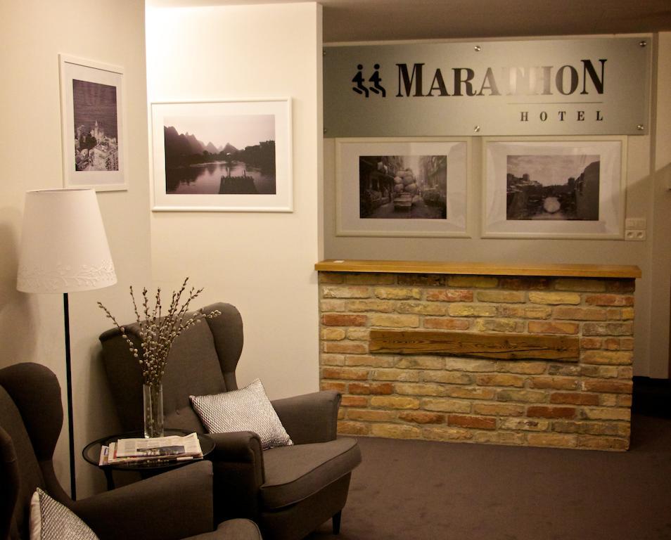 Hotel Marathon Senec Dış mekan fotoğraf